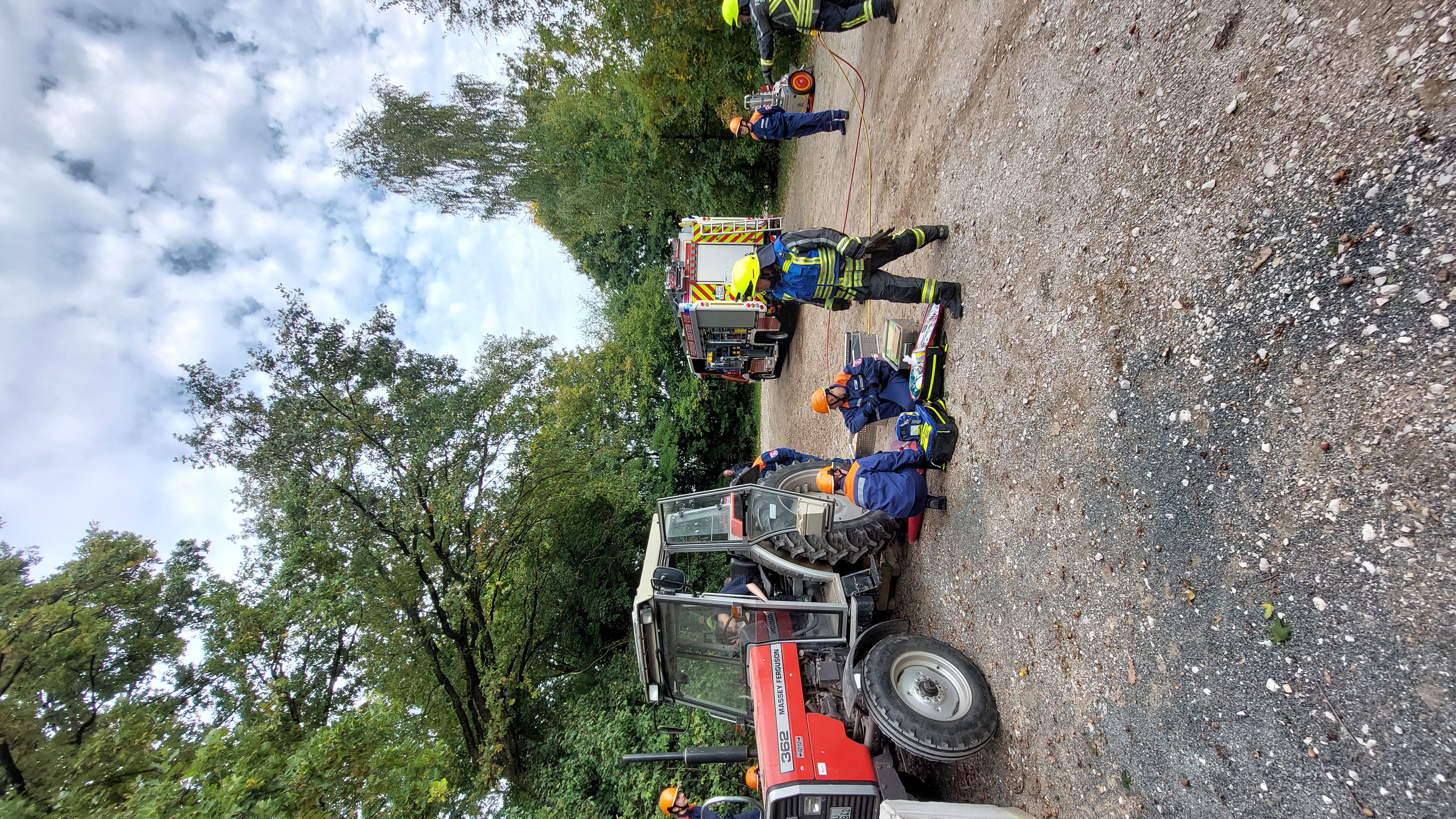 Technische Rettung - Person und Traktor